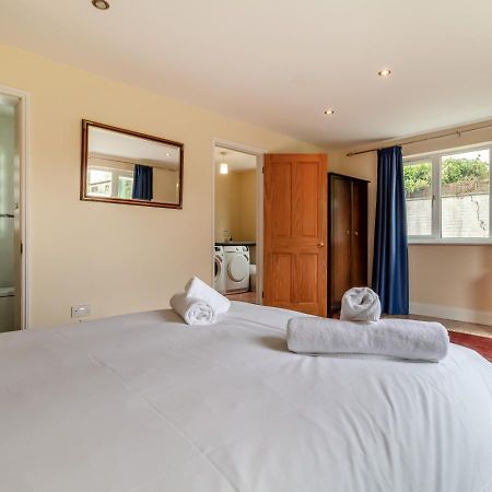 Вилла 39 London Road Хейлсуорт Экстерьер фото