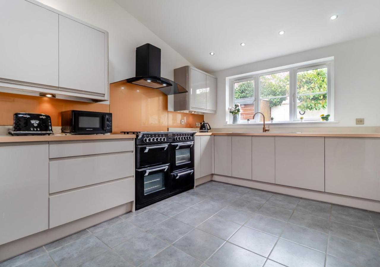 Вилла 39 London Road Хейлсуорт Экстерьер фото